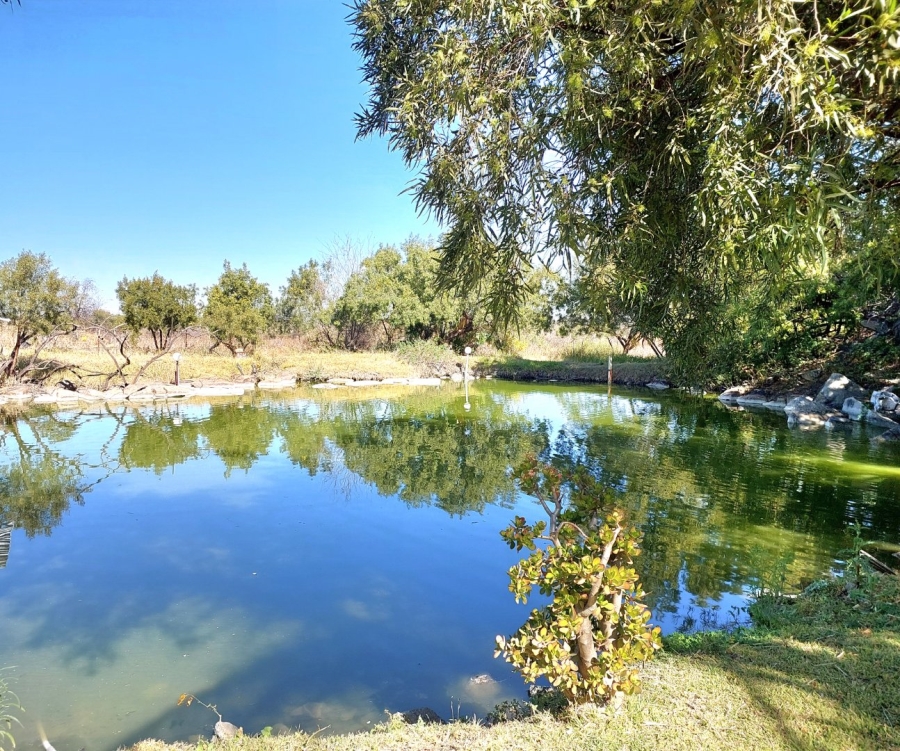 3 Bedroom Property for Sale in Mamogaleskraal AH North West